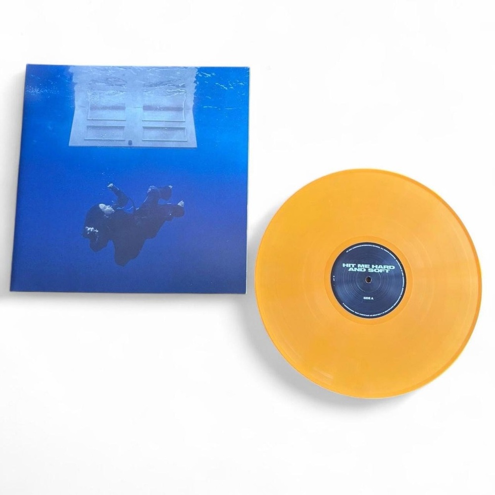 Billie Eilish – HIT ME HARD AND SOFT (Target Exclusive Eco-Mix Yellow Vinyl)